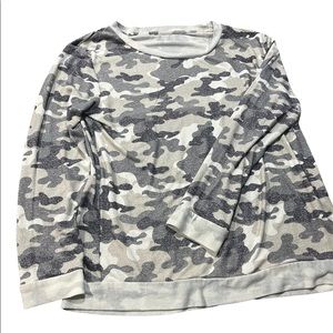 Zyia- Camo boyfriend sweater